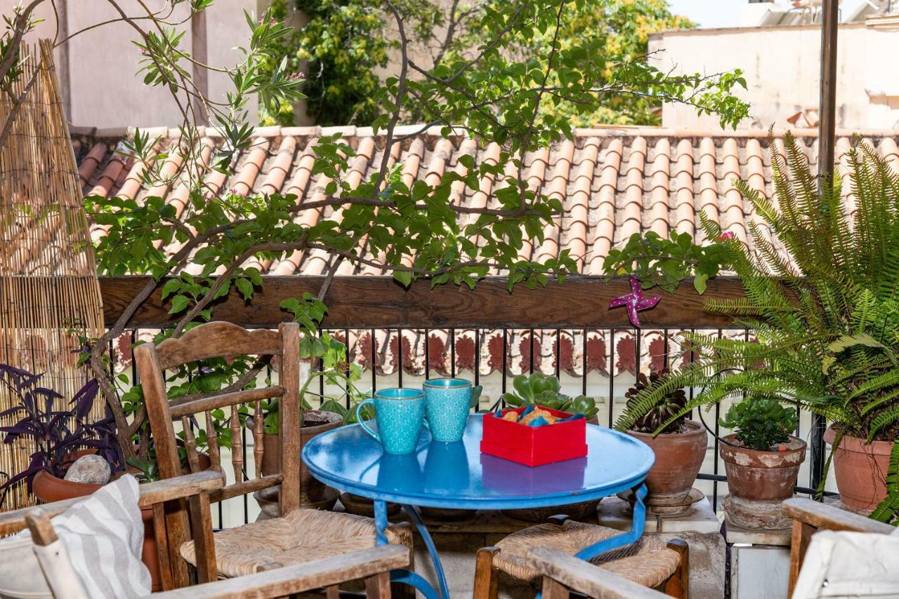Stylish Flat With Veranda In The Heart Of Athen Eksteriør bilde