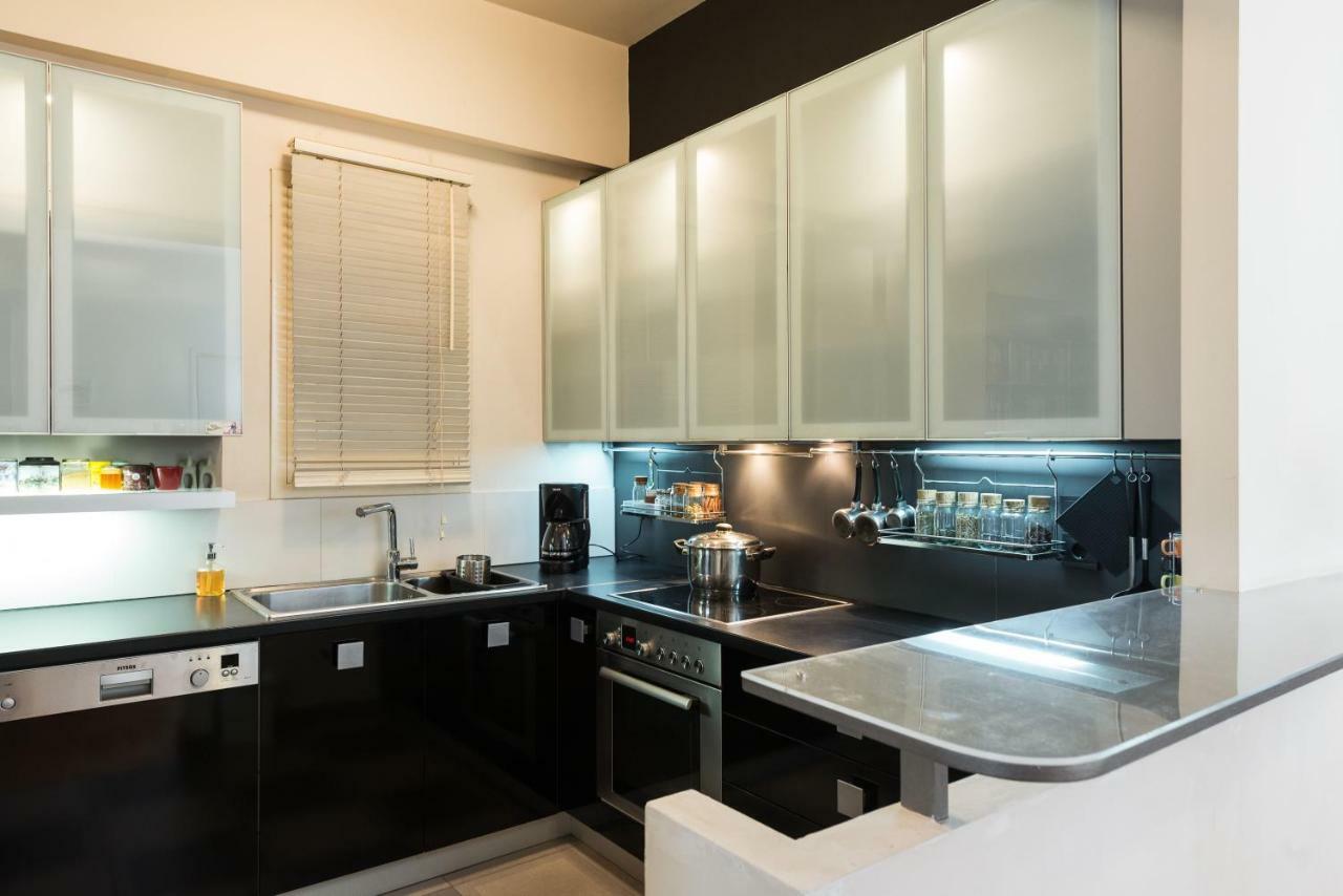 Stylish Flat With Veranda In The Heart Of Athen Eksteriør bilde